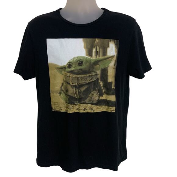 Old Navy X Disney Star Wars Baby Yoda T-Shirt Mens Size M - Picture 1 of 6